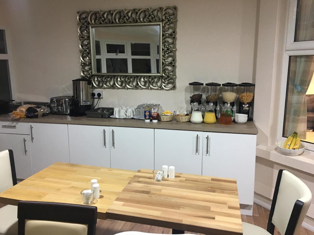 Elris Essex House Hotel Clacton-on-Sea Bagian luar foto